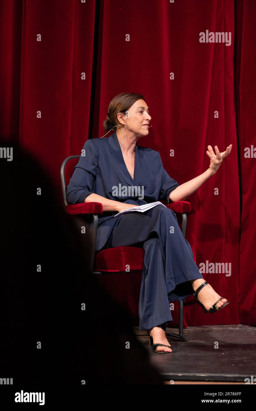 Milano, . 13th giugno, 2023. Ornella Vanoni, imprevedibile conferenza su grande età. Nella foto Daria Bignardi. Credit: Independent Photo Agency/Alamy Live News Foto Stock