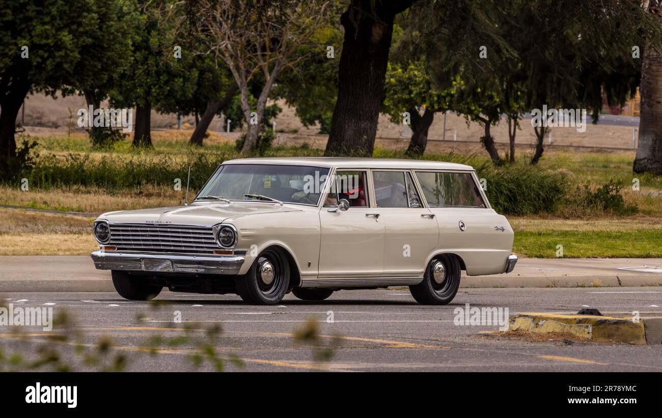 A Chevy Nova 1962 al North Modesto Kiwanis American Graffiti Car Show & Festival Foto Stock