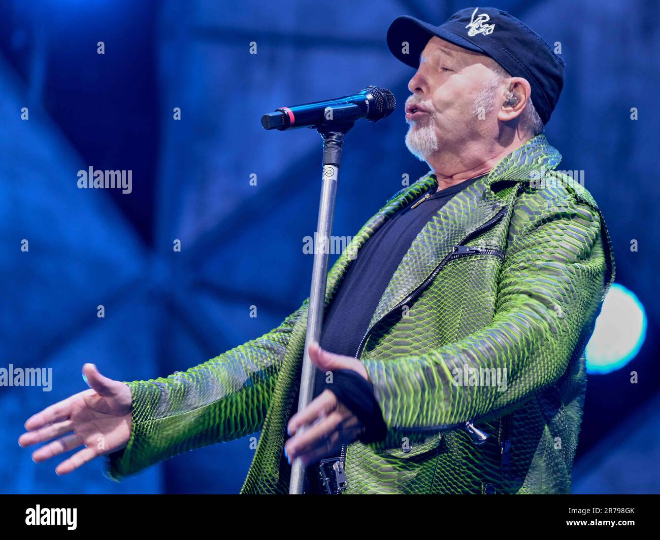 Stadio Dall'Ara, Bologna, Italia, 12 giugno 2023, Vasco Rossi durante Vasco Rossi - Vasco Live 2023 - Concerto musicale Foto Stock