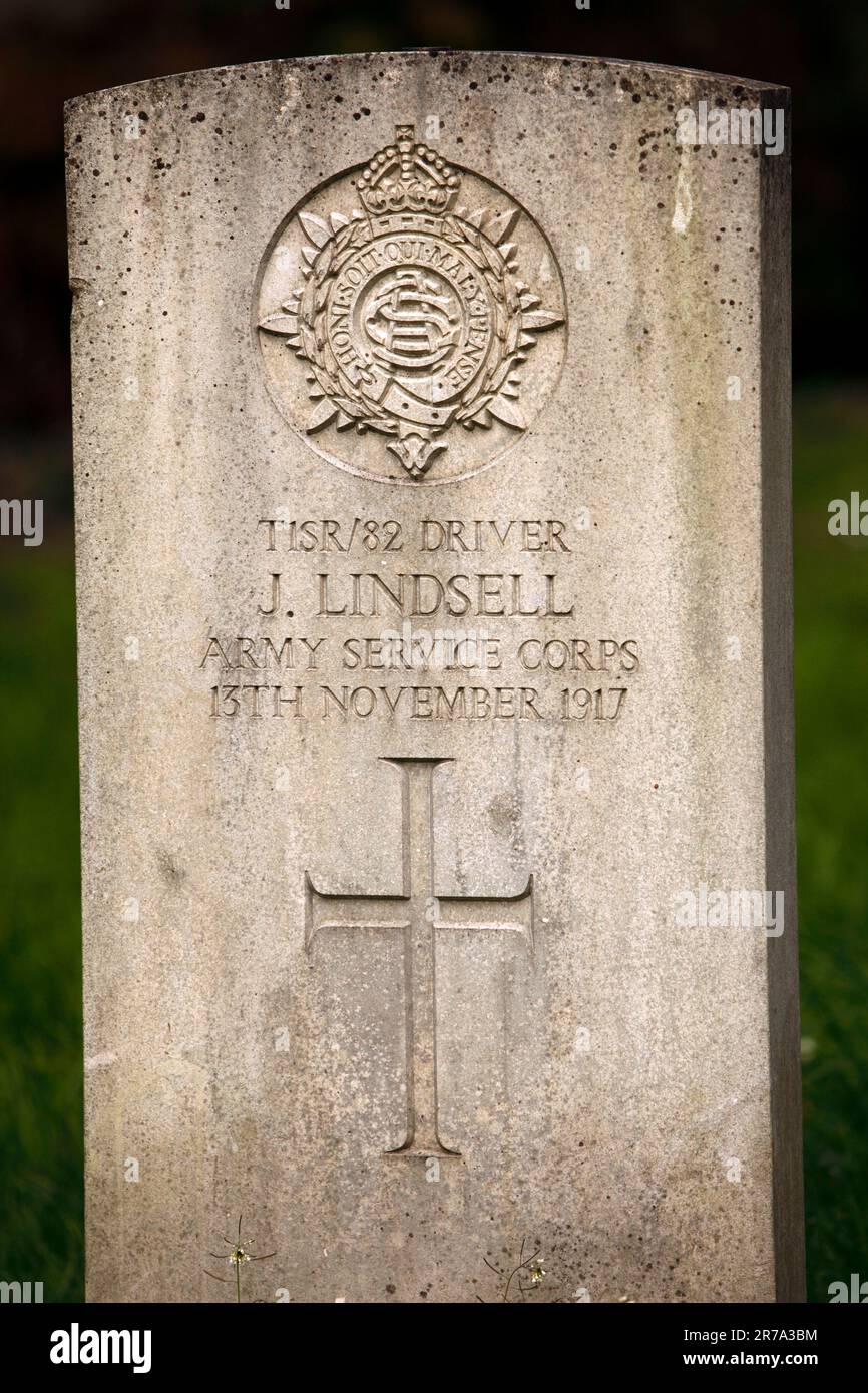 War grave of driver dell'Army Service Corps, J Lindsell 13 novembre 1917 Foto Stock