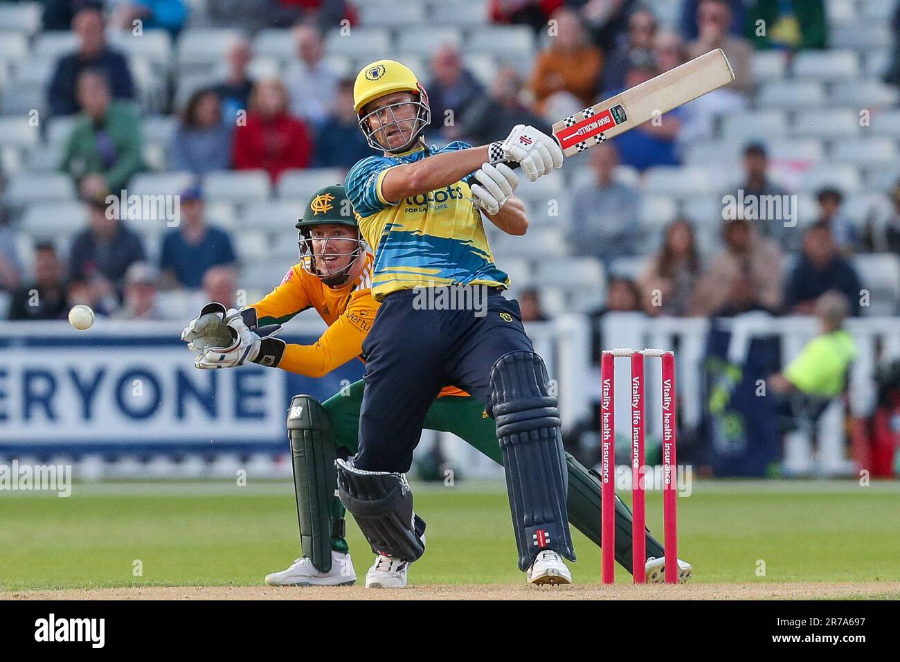 La battuta degli Bears Sam Hain è stata scattata a Birmingham il 3 giugno 2023 durante la partita Vitality T20 Blast tra Birmingham Bears & Notts Outlaws Foto Stock
