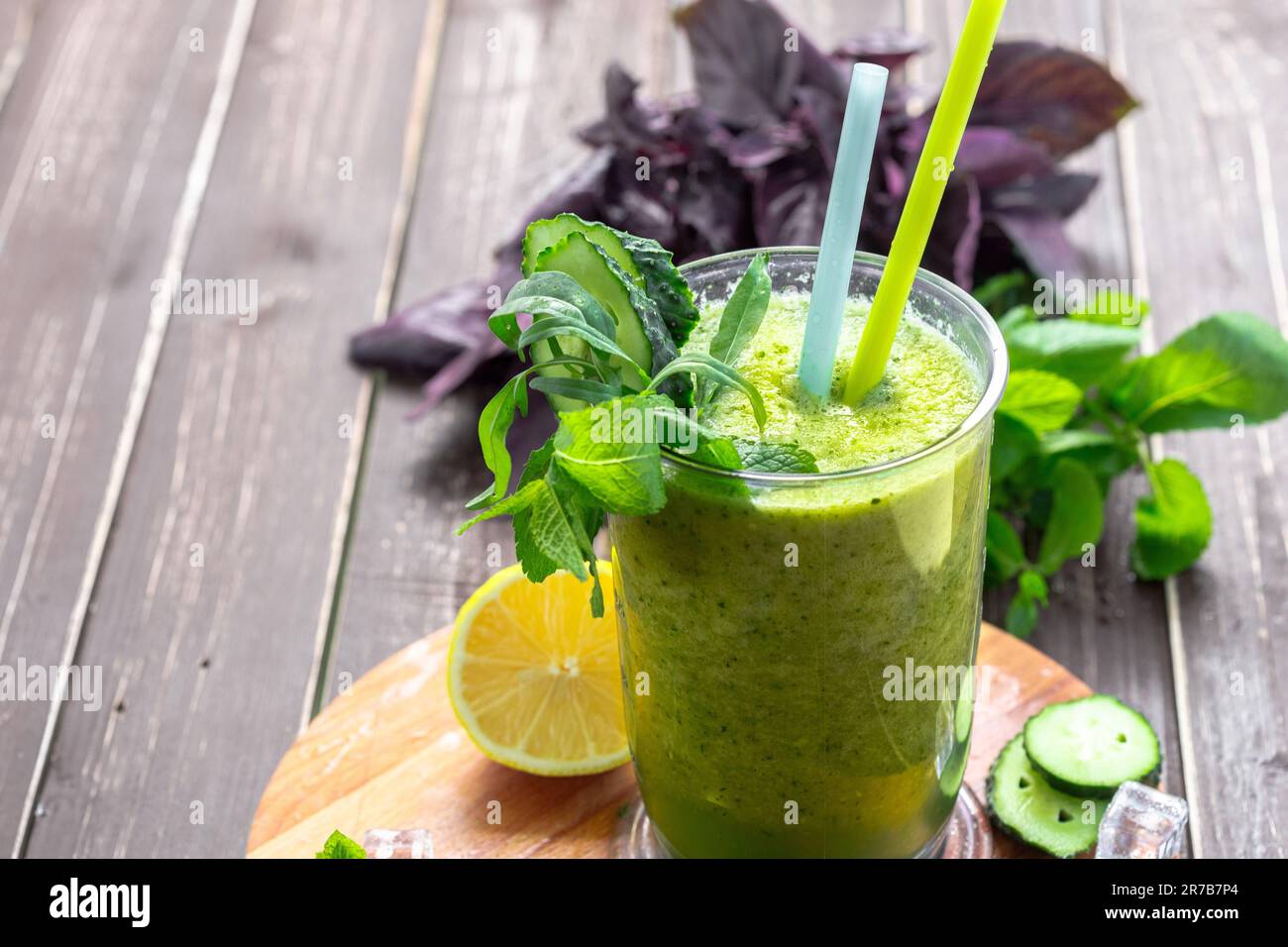 Verde frullato vegetale Foto Stock