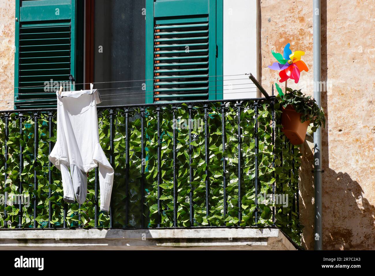 Dettagli nelle strade del centro storico di Bari, durante la Festa di San Nicola Foto Stock