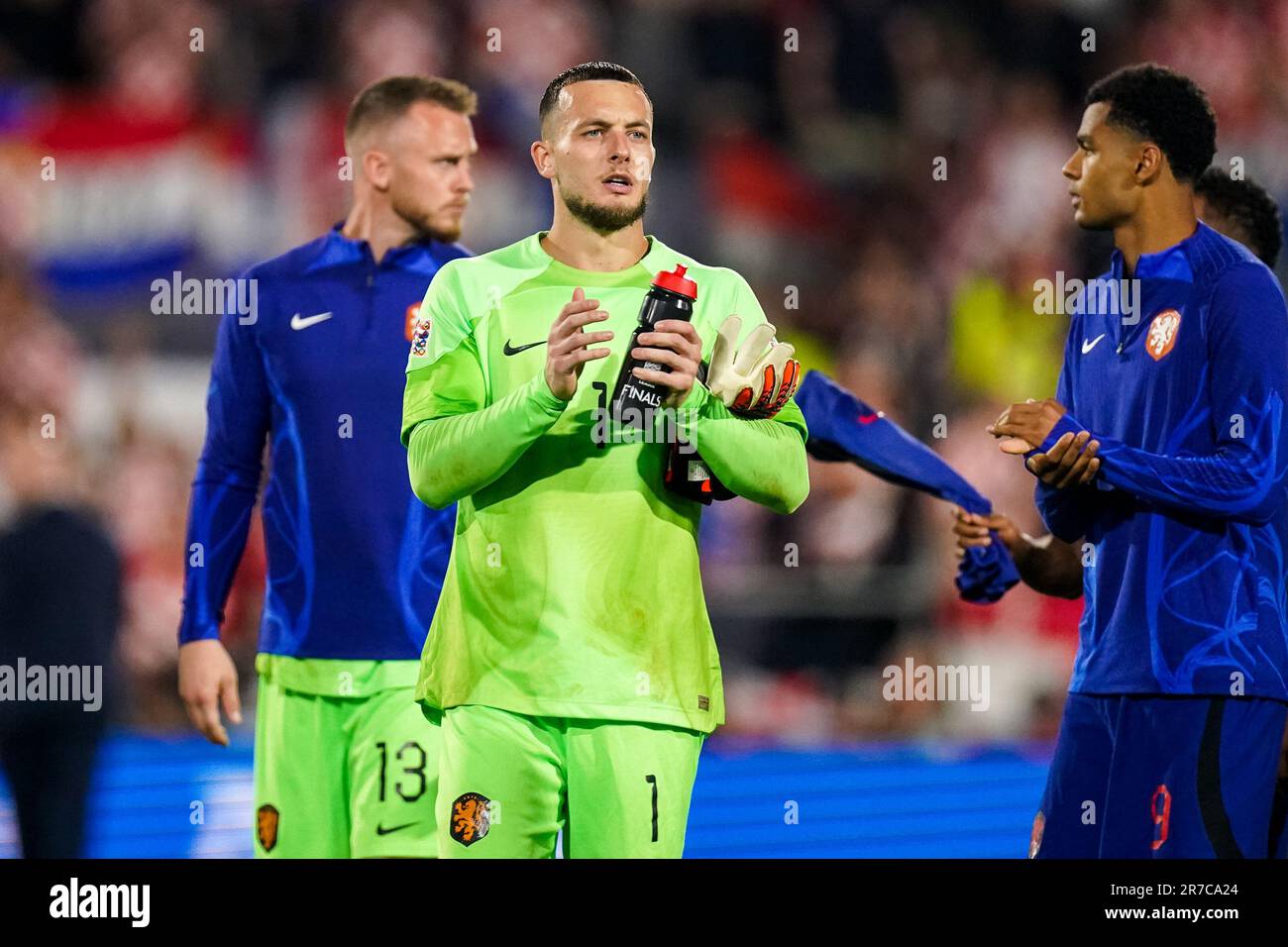 Rotterdam, Paesi Bassi. 14th giugno, 2023. ROTTERDAM, PAESI BASSI - Giugno 14: Justin Bijlow dei Paesi Bassi applaude durante la partita Semifinale della UEFA Nations League 2022/23 tra Paesi Bassi e Croazia al De Kuip il 14 Giugno 2023 a Rotterdam, Paesi Bassi (Foto di Joris Verwijst/BSR Agency) Credit: BSR Agency/Alamy Live News Foto Stock