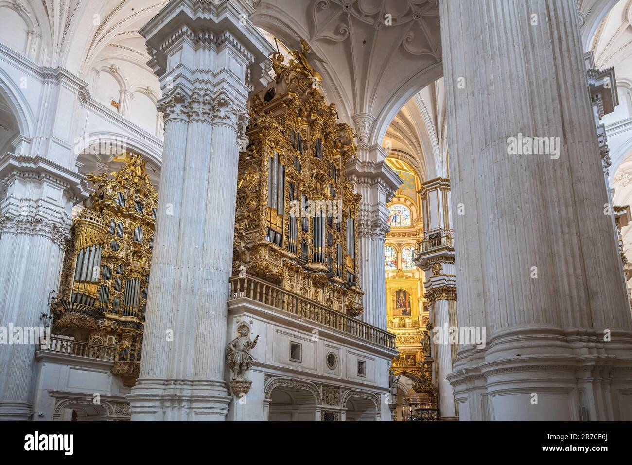 Organi di tubazioni al Granada Cathedral Interior - Granada, Andalusia, Spagna Foto Stock