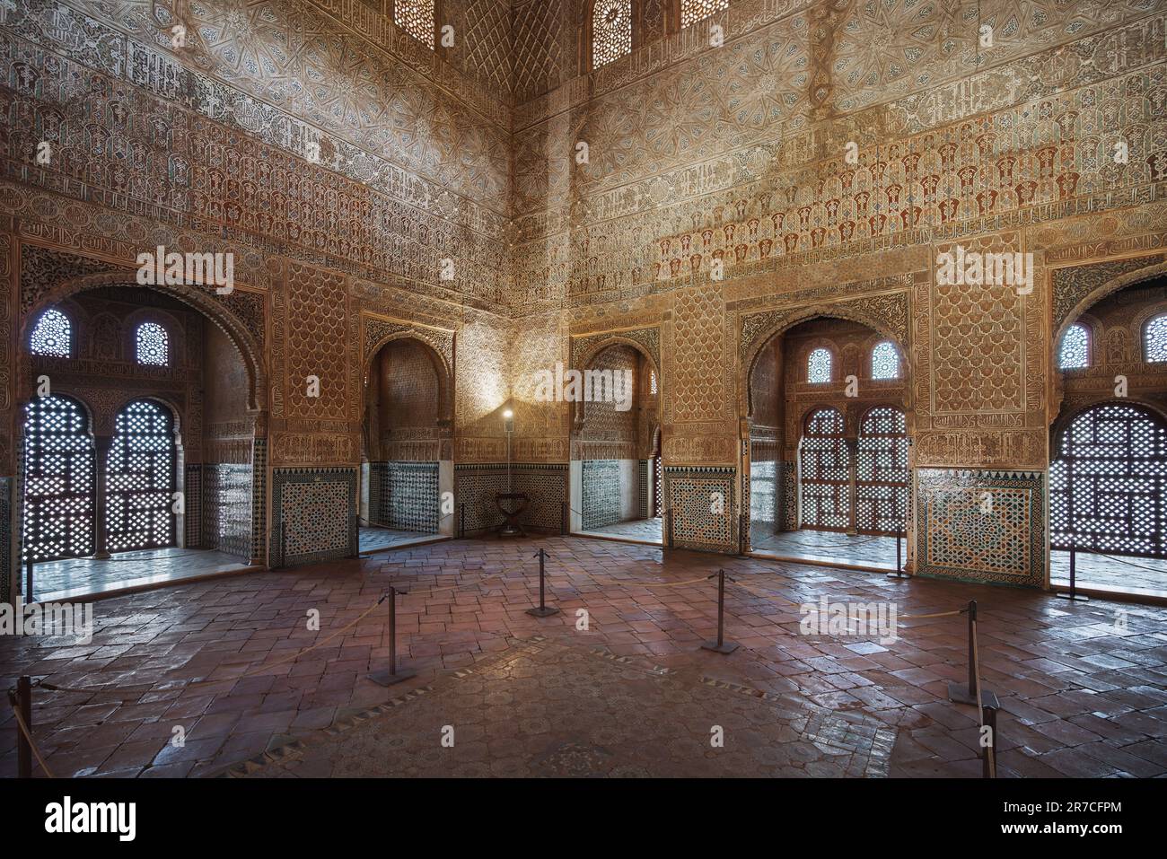 Sala degli Ambasciatori ai palazzi Nasridi dell'Alhambra - Granada, Andalusia, Spagna Foto Stock