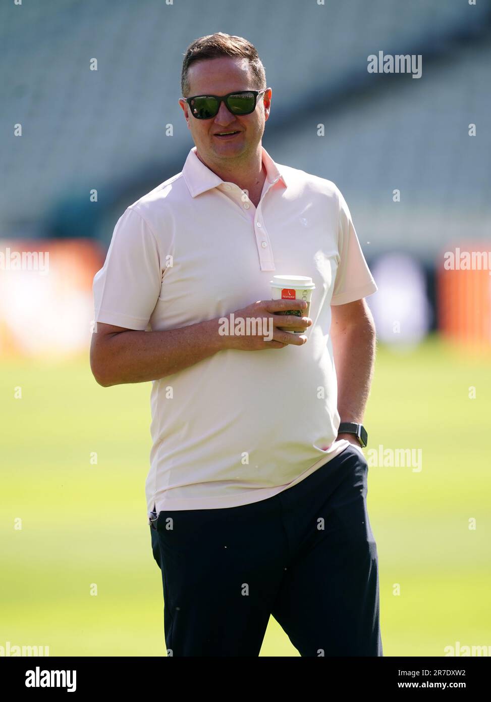 L'amministratore delegato dell'Inghilterra Rob Key durante una sessione di Nets a Edgbaston, Birmingham. La serie maschile di Ashes tra Inghilterra e Australia inizia venerdì 16 giugno a Edgbaston. Data immagine: Giovedì 15 giugno 2023. Foto Stock