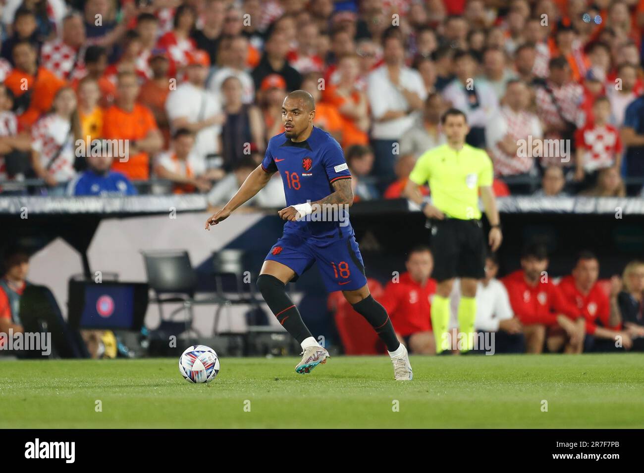 Donyell Malen (NED), 14 GIUGNO 2023 - Calcio : UEFA Nations League Group Semifinali partita tra i Paesi Bassi 2-4 Croazia allo Stadion Feijenoord 'De Kuip' di Rotterdam, Paesi Bassi. (Foto di Mutsu Kawamori/AFLO) Foto Stock