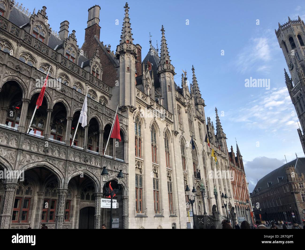 Bruges, Belgio - aprile 30 2020: Corte Provinciale e Historium Bruges, in Belgio, Europa. Foto Stock