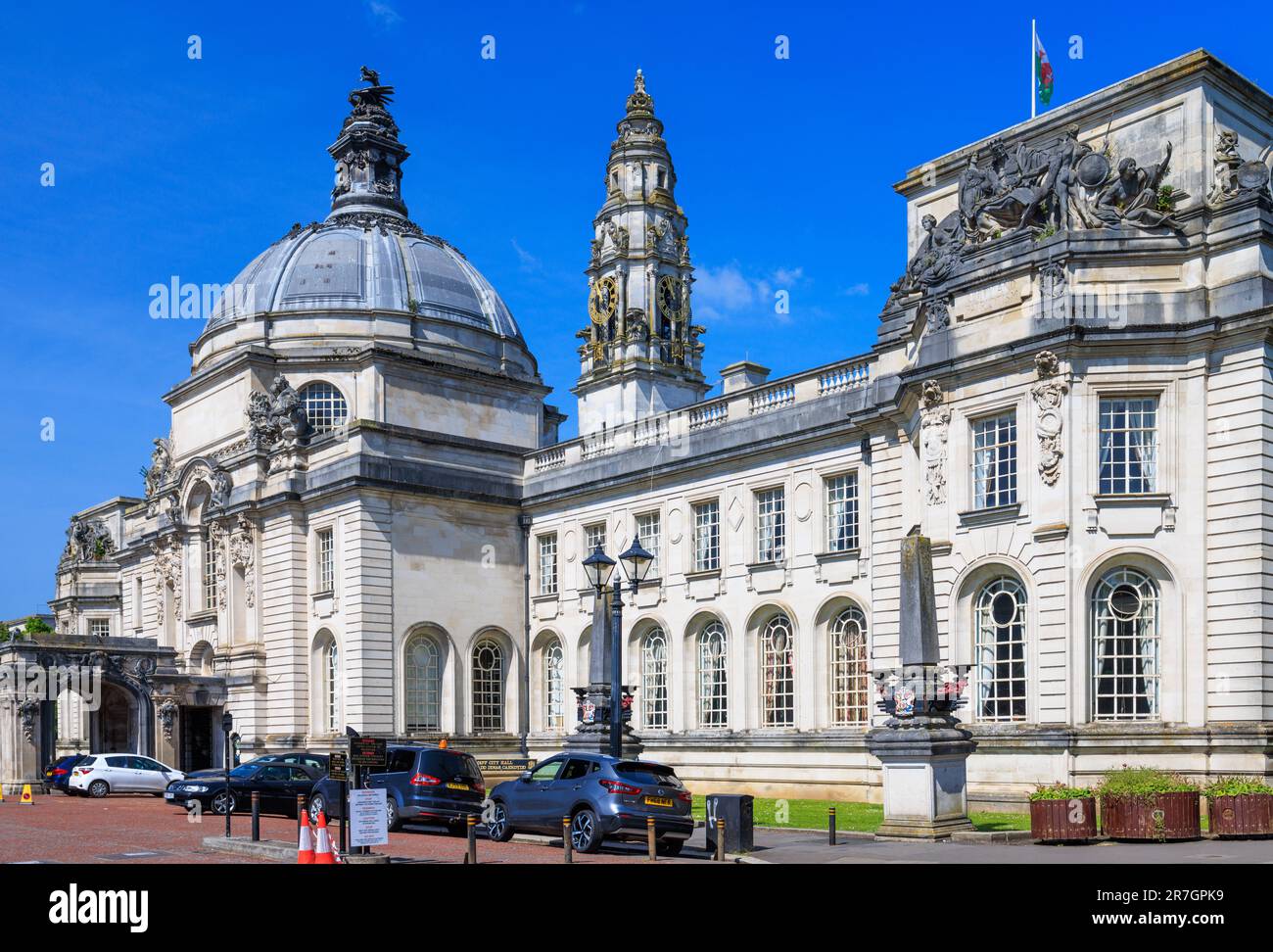 Municipio di Cardiff, Cathays Park, Cardiff, Galles, Regno Unito Foto Stock