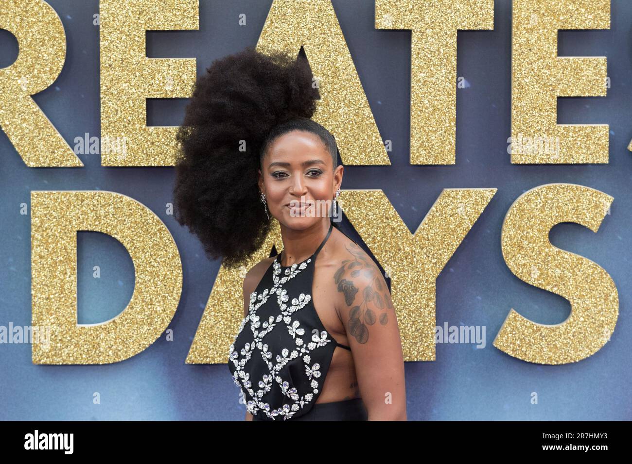 LONDRA, REGNO UNITO - 15 GIUGNO 2023: Amaka Osafor partecipa alla prima mondiale di 'Greatest Days', l'adattamento cinematografico del musical teatrale take that's smash-hit 'The Band' a Odeon Leicester Square a Londra, Regno Unito, il 15 giugno 2023. (Foto di Wiktor Szymanowicz/NurPhoto) Foto Stock