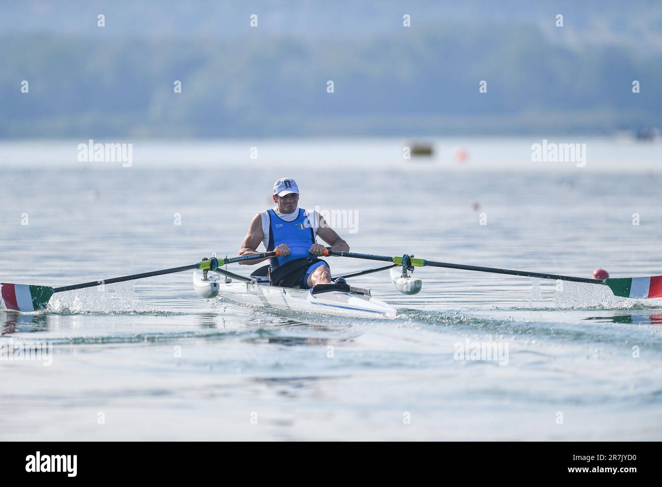 Varese, Italia. 16th giugno, 2023. VPR1 le singole sculture maschili, Giacomo Perini (ITA) durante la Coppa del mondo di canottaggio 2023 II Credit: Live Media Publishing Group/Alamy Live News Foto Stock