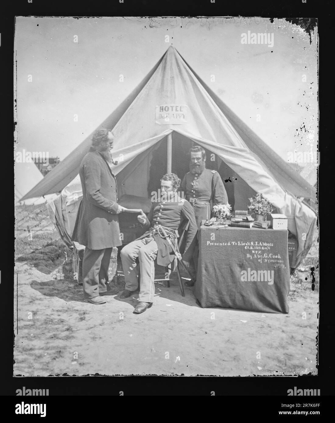 Scene del campo di Guerra civile / possibilmente New York 12th Regiment c. 1861 Foto Stock