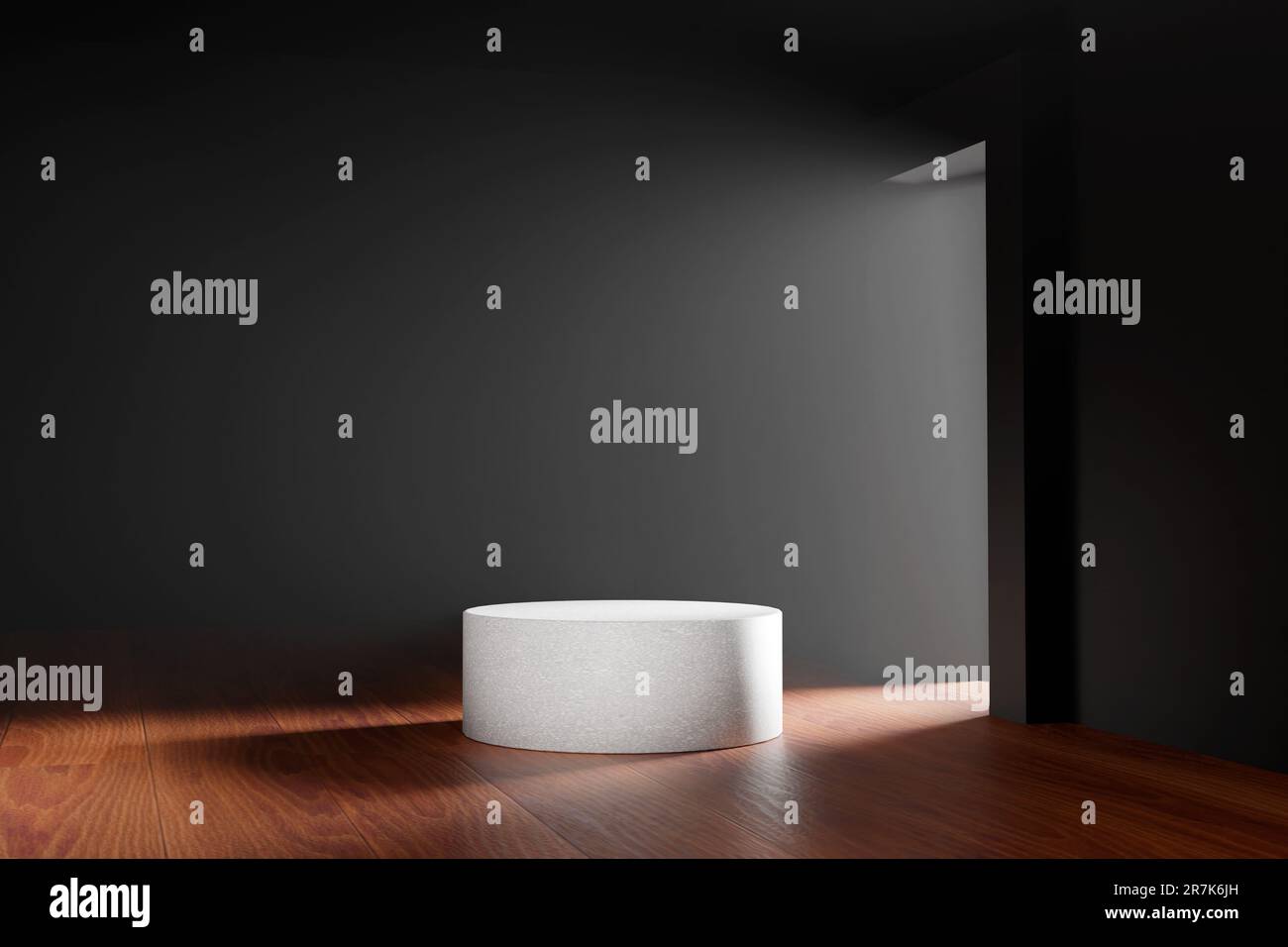 Close-up di un tavolino e una sedia patchwork in un luminoso soggiorno  moderno Foto stock - Alamy