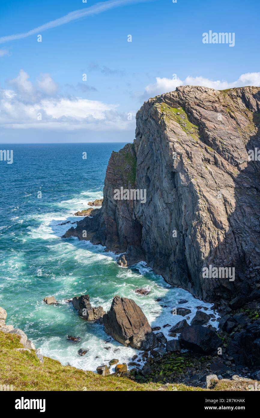 Baia sulla costa tra Dalmore, Dhail Mor e Gaernin a Lewis, Isole occidentali della Scozia, Foto Stock