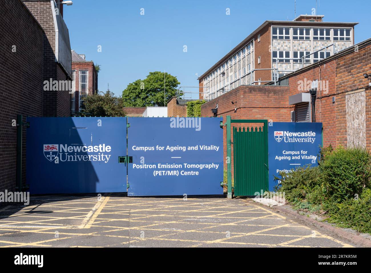 Sito di tomografia ad emissione di positroni (PET MR) presso il Campus for Ageing and Vitality di Westgate Road, (ex General Hospital) Newcastle upon Tyne, Regno Unito. Foto Stock
