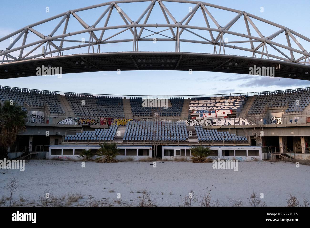 Grecia, Atene, 2023-01-27. Il Pireo era il sito del complesso olimpico nella zona costiera di Faliro, che comprendeva il padiglione sportivo e la spiaggia Foto Stock