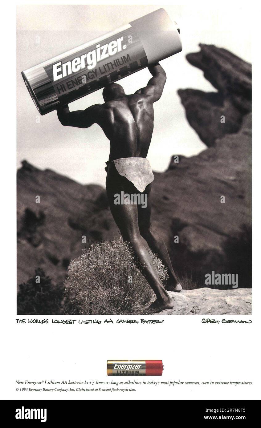 Pubblicità sulle batterie AA al litio Energizer su una rivista 1993 Foto Stock