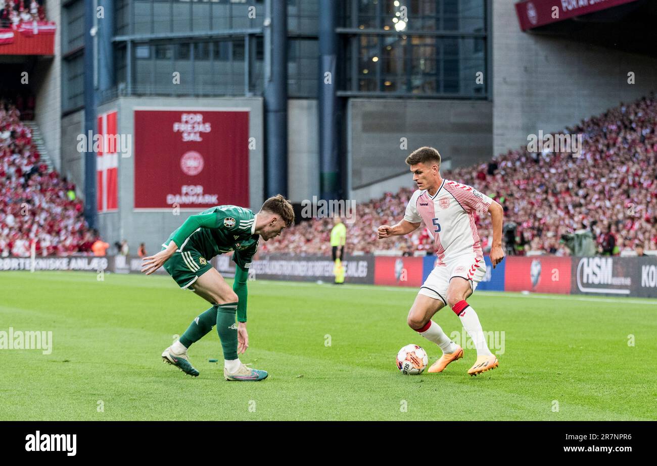 Copenaghen, Danimarca. 16th giugno, 2023. Joakim Maehle (5) di Danimarca visto durante la partita di qualificazione UEFA euro 2024 tra Danimarca e Irlanda del Nord a Parken a Copenaghen. (Photo Credit: Gonzales Photo/Alamy Live News Foto Stock