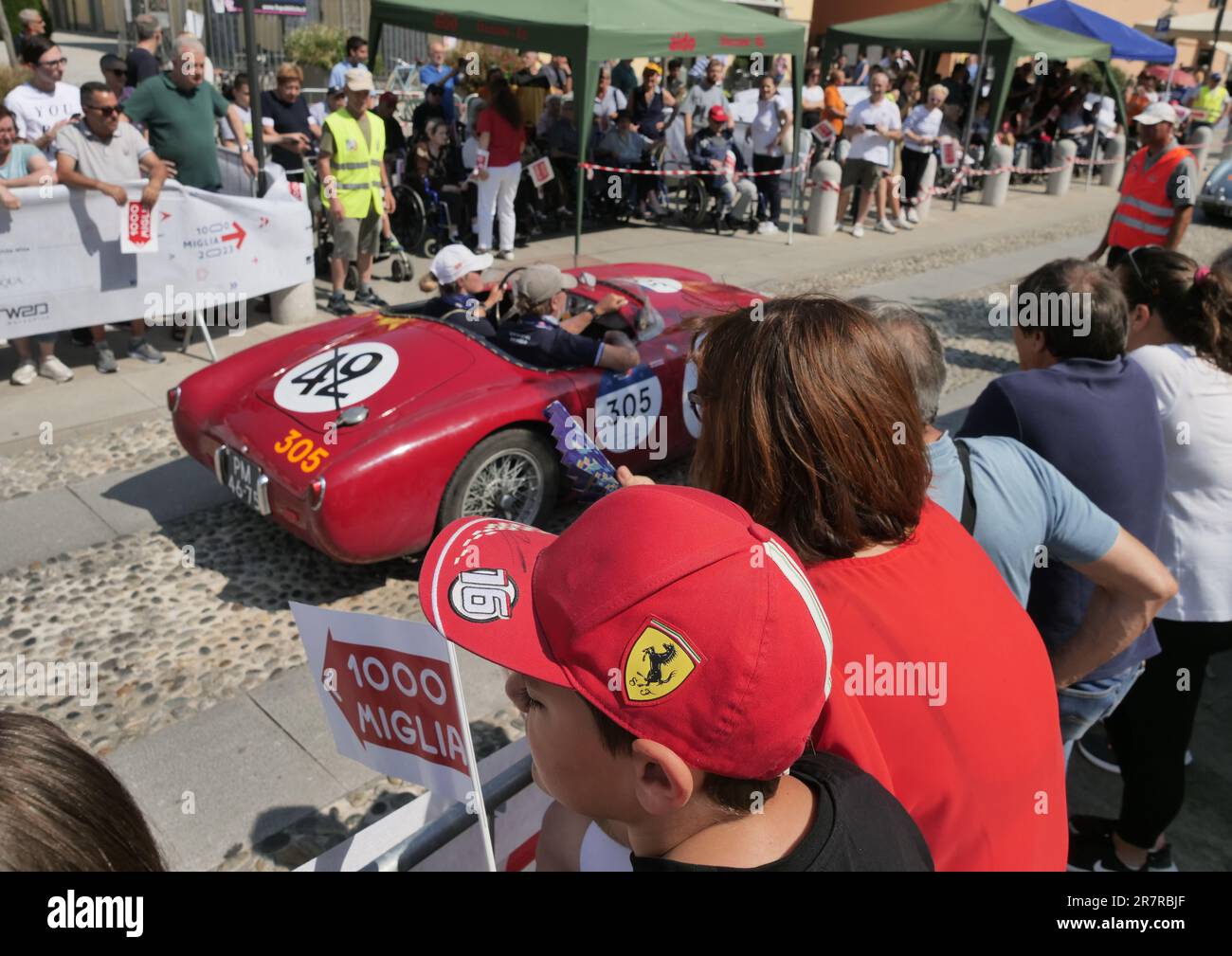 1000 miglia, gara annuale di auto d'epoca retrò. Ultima tappa speciale a Brescia, Lombardia, Italia Foto Stock