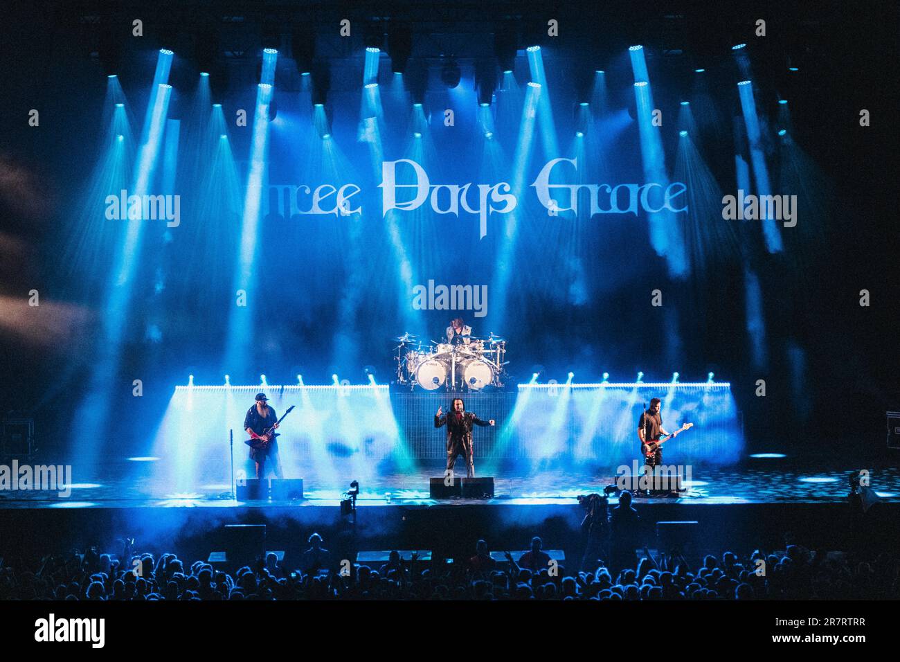 Copenaghen, Danimarca. 16th giugno, 2023. La band rock canadese Three Days Grace si esibisce in un concerto dal vivo durante il festival danese di heavy metal di Copenaghen 2023. Qui il cantante Matt Walst è visto dal vivo sul palco. (Photo Credit: Gonzales Photo/Alamy Live News Foto Stock