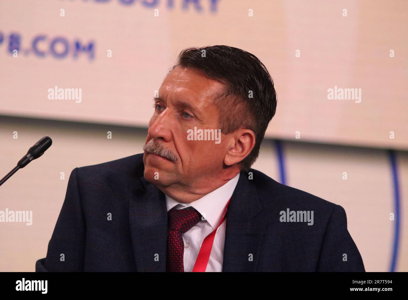 San Pietroburgo, Russia. 16th giugno, 2023. Victor But, un uomo d'affari russo condannato nel 2012 negli Stati Uniti per 25 anni in prigione per l'intenzione di effettuare illegalmente il traffico di armi e sostenere il terrore, partecipa a una sessione sul multiculturalismo vs valori tradizionali: L'aspetto etico nell'industria globale dell'intrattenimento e dei media nel quadro della St. Petersburg International Economic Forum 2023 (SPIEF 2023). (Foto di Konstantinov/SOPA Images/Sipa USA) Credit: Sipa USA/Alamy Live News Foto Stock