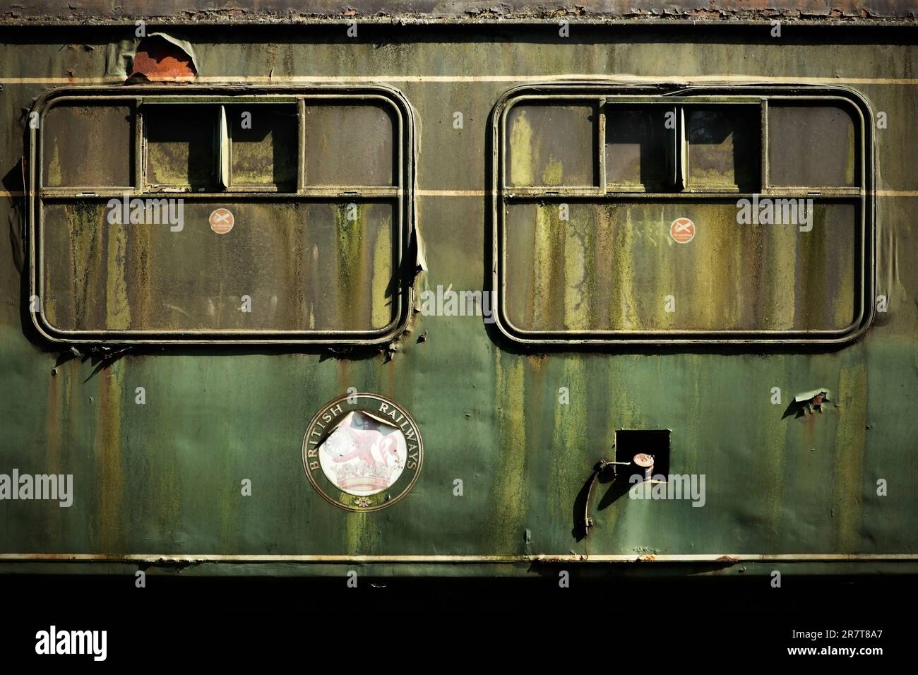 Unità multipla diesel Metro-Cammell Classe 101 conservata vicino a Grosmont sulla North Yorkshire Moors Railway, Regno Unito. Foto Stock