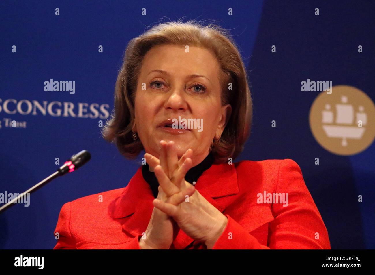 San Pietroburgo, Russia. 16th giugno, 2023. Anna Popova, responsabile del Servizio federale di sorveglianza sulla protezione dei diritti dei consumatori e del benessere umano - Capo Stato medico sanitario della Federazione russa, partecipa a una sessione su alimentazione sana - sviluppo sano nel quadro della St Petersburg International Economic Forum 2023 (SPIEF 2023). (Foto di Konstantinov/SOPA Images/Sipa USA) Credit: Sipa USA/Alamy Live News Foto Stock