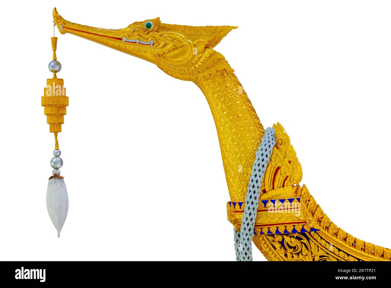 Suphannahong Royal Barge Closeup la barca prua cigno in legno intagliato bella vernice dorata isolato su sfondo bianco con percorso di ritaglio. Foto Stock