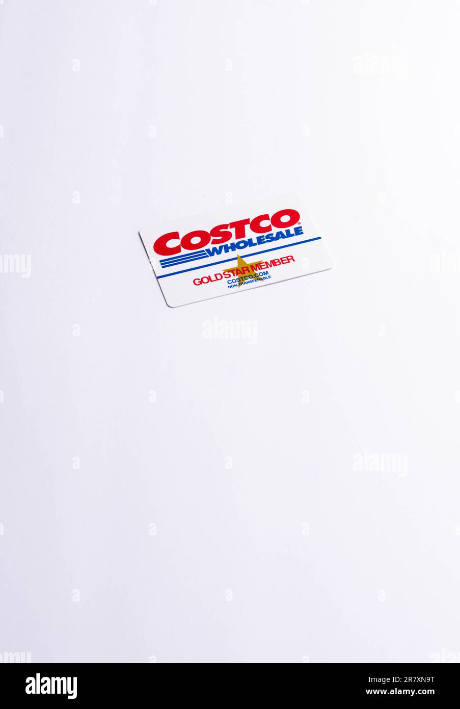 Tessera Costco Gold Star su sfondo bianco. Negli Stati Uniti, Mastercard, USA - 13 giugno 2023 Foto Stock