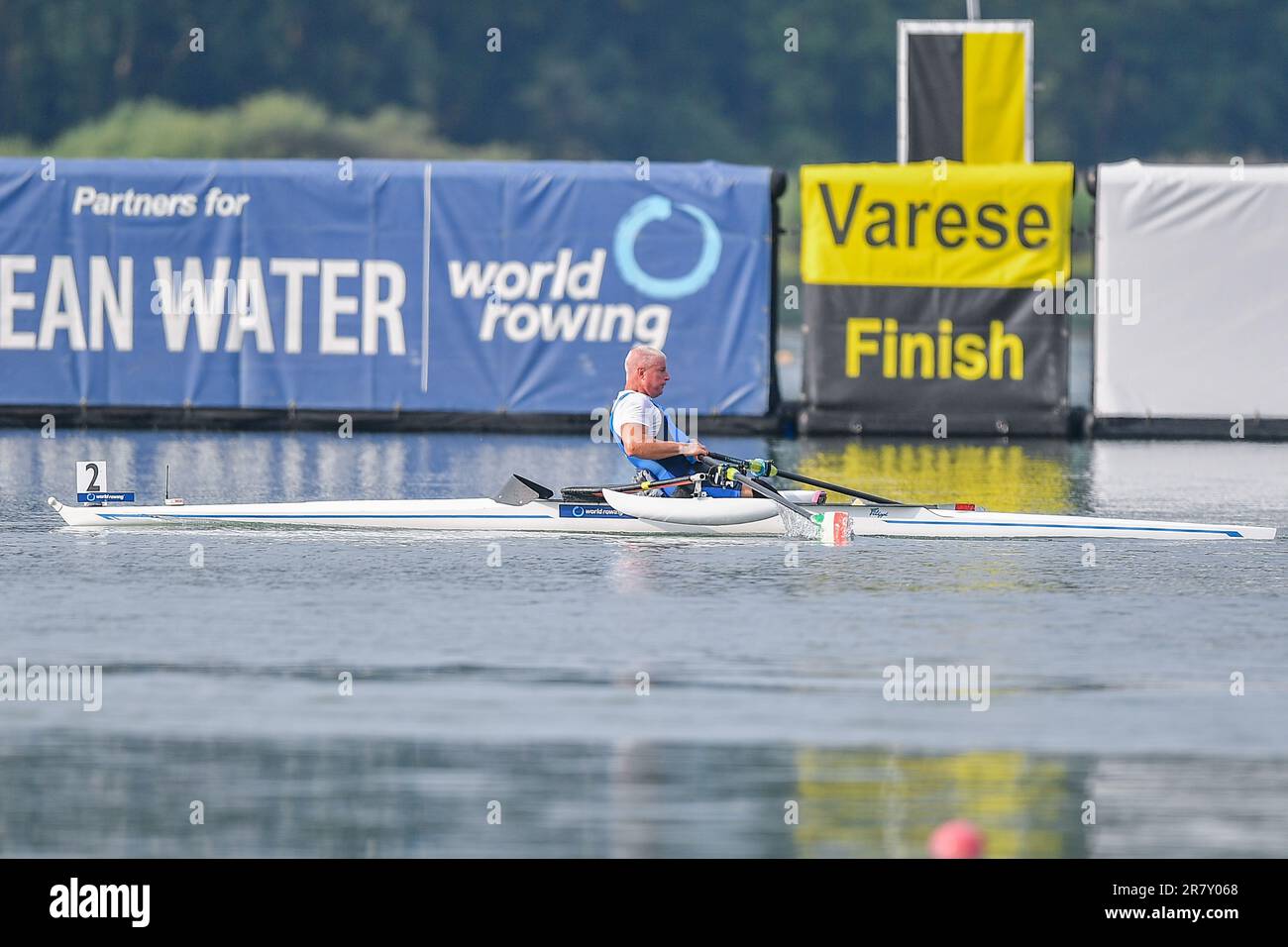 Varese, Italia. 18th giugno, 2023. Varese, Varese, Italia, 18 giugno 2023, PR1 Scoll singole maschili: Massimo Spolon (ITA) durante la Coppa del mondo di canottaggio 2023 II - Canoying Credit: Live Media Publishing Group/Alamy Live News Foto Stock