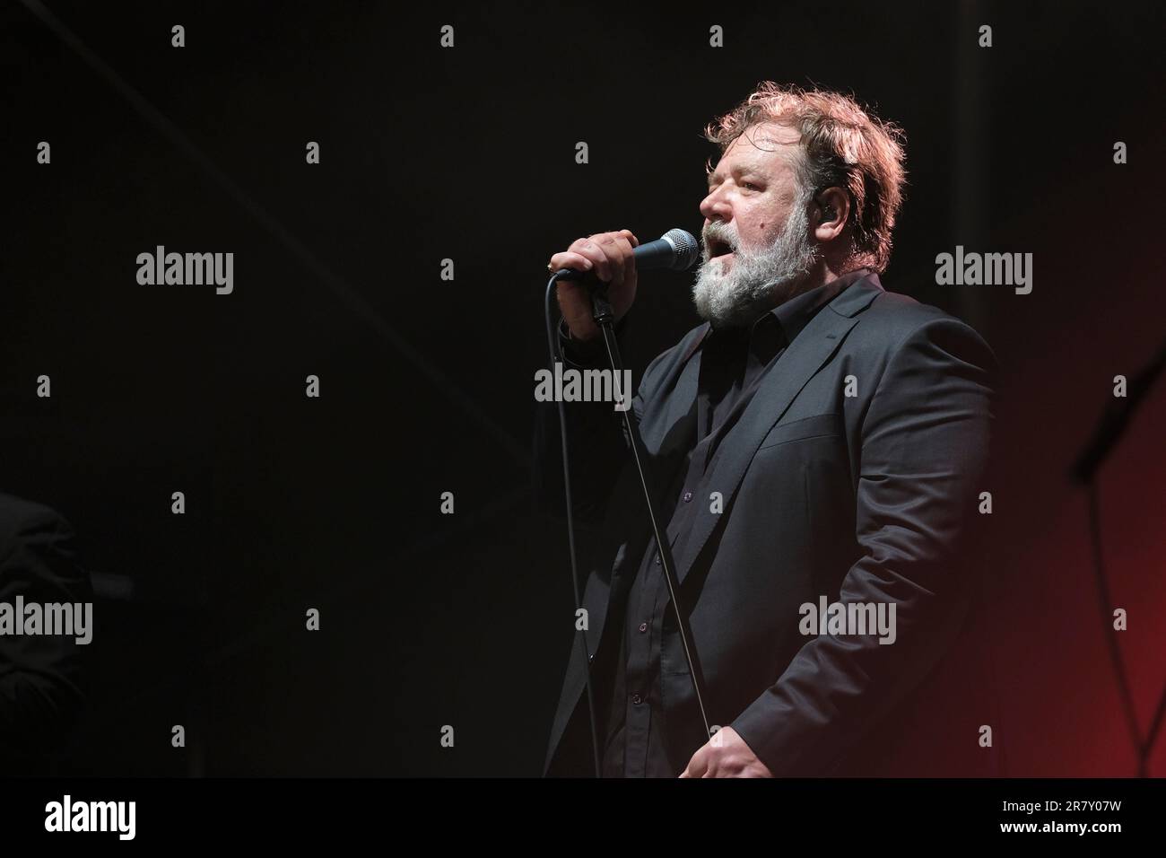 Valletta, Malta. 17th giugno, 2023. L'attore vincitore dell'Oscar Russell Crowe canta al concerto di la Valletta, Malta, il 17 giugno 2023. Credit: Jonathan Borg/Xinhua/Alamy Live News Foto Stock