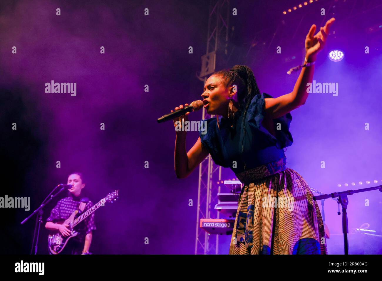 Black Deer Festival, Kent, Regno Unito - 17th giugno Grammy nominato cantante e attivista canadese Allison Russell, si esibisce sul palco The Ridge al Black Deer Festival, Eridge Park, Kent. Credit Jill o'Donnell/Alamy Live News Foto Stock