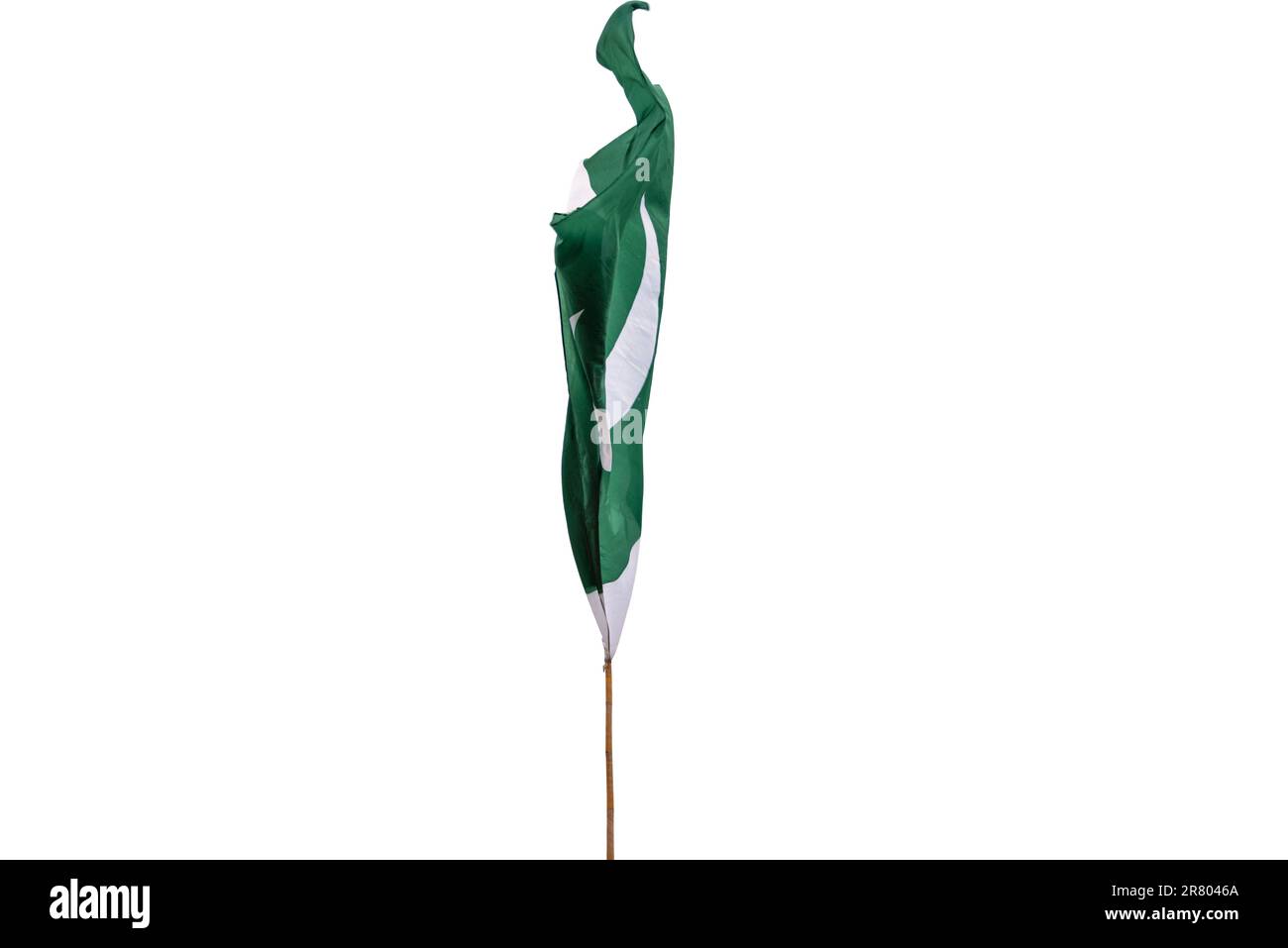 La bandiera nazionale del Pakistan vola nel cielo. Foto Stock