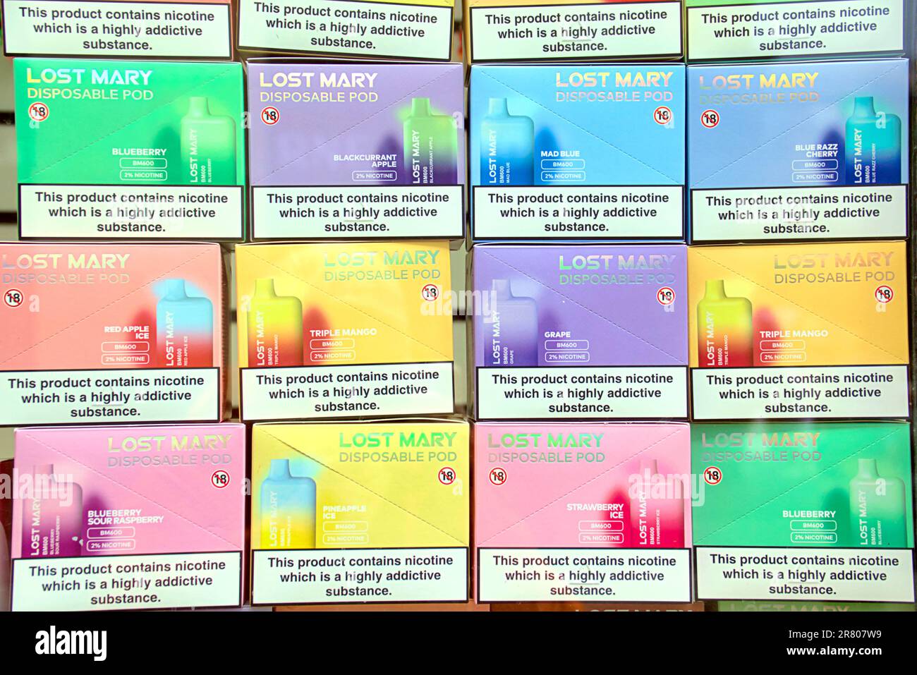 Glasgow, Scozia, Regno Unito 18th giugno 2023. La polemica di Vapes continua mentre le opinioni e le notizie più negative escono oggi. Credit Gerard Ferry/Alamy Live News Foto Stock