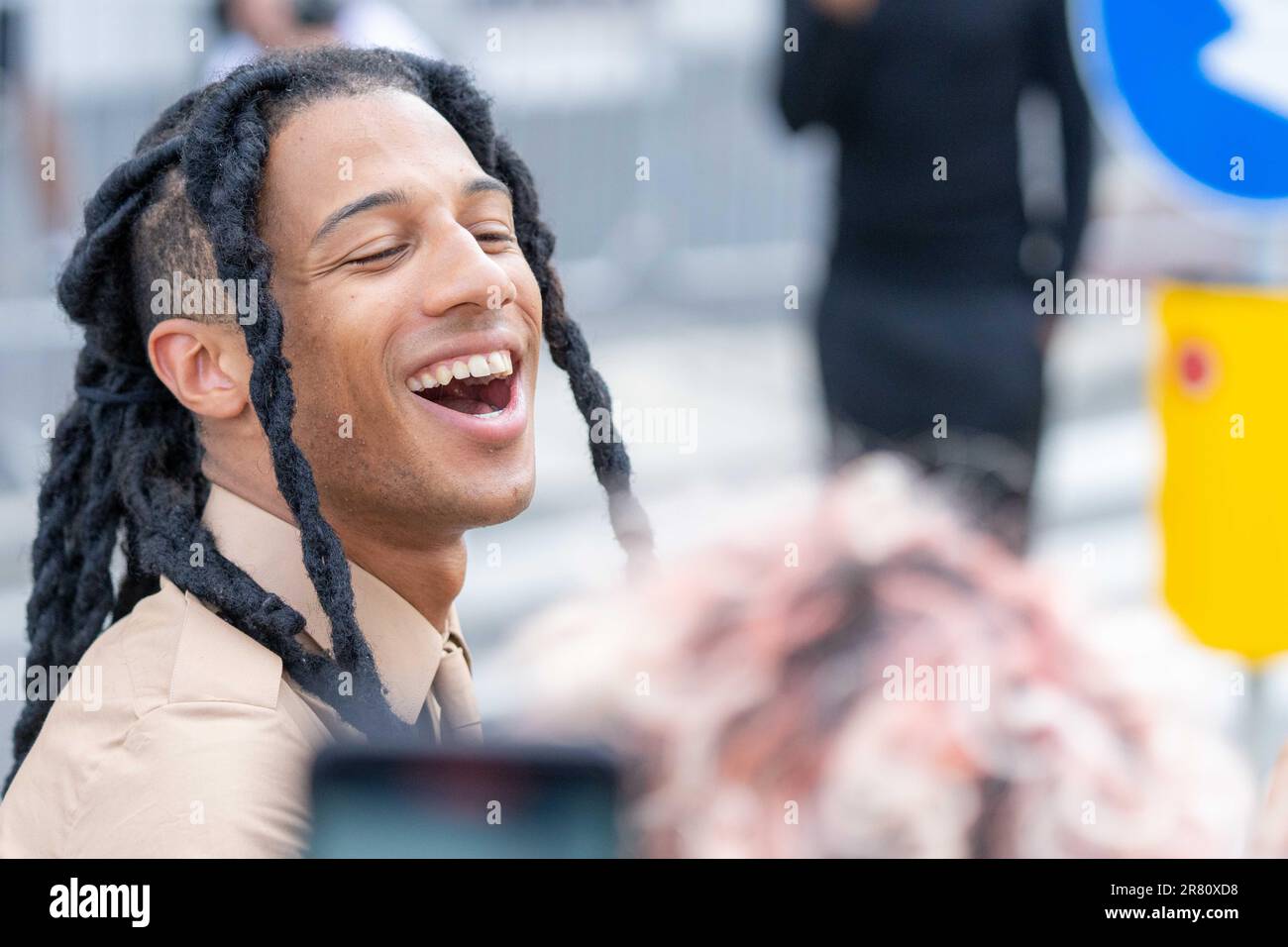 Milano, Italia. 08th giugno, 2022. Milano, settimana della moda di Milano, Primavera Estate 2024. Milano, Moda uomo, Primavera Estate 2024. Prada Fashion show arrivi foto: Guest Credit: Independent Photo Agency/Alamy Live News Foto Stock