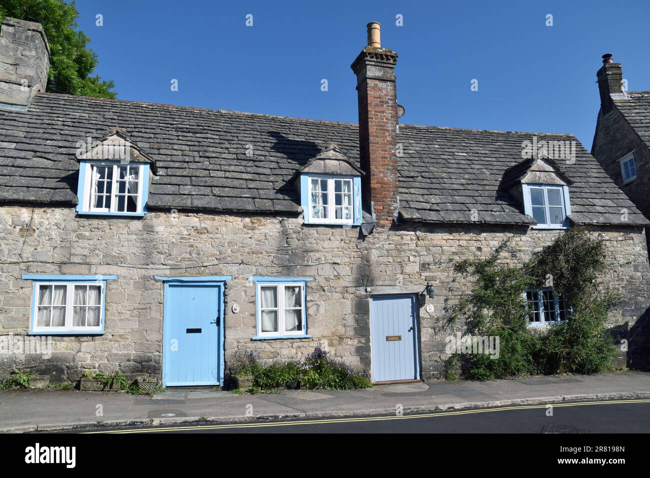 Case tradizionali inglesi del villaggio Foto Stock