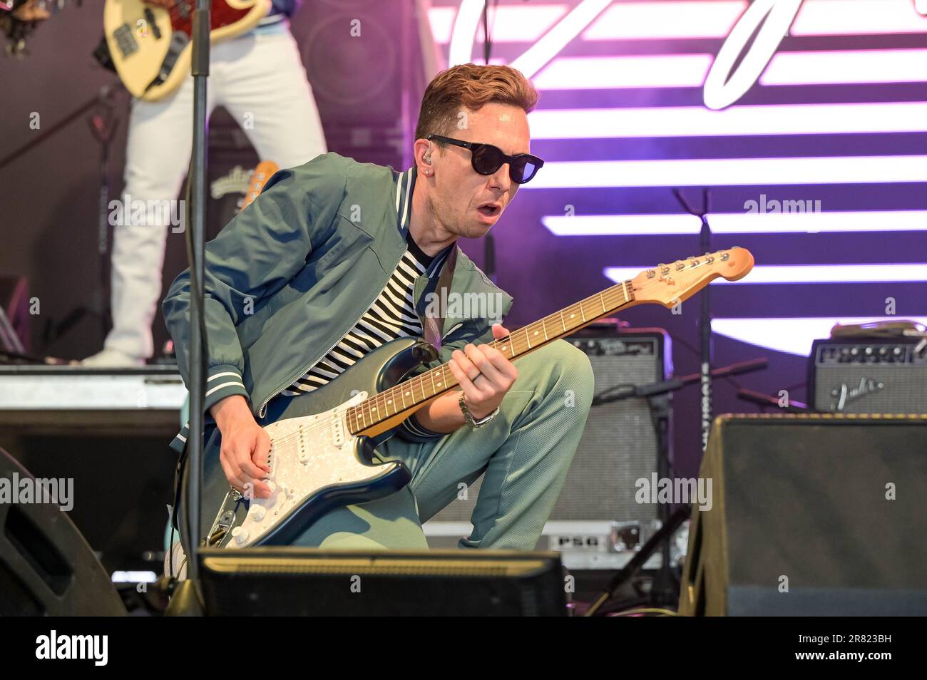 Cory Wong si esibisce durante il giorno 3 del 2023 Bonnaroo Music & Arts Festival il 17 giugno 2023 a Manchester, Tennessee. Foto: Darren Eagles/imageSPACE Foto Stock