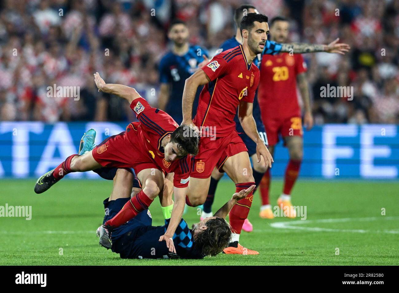 Rotterdam, Paesi Bassi. 18th giugno, 2023. Pablo Martín Páez Gavira di Spagna durante la partita finale della UEFA Nations League 2022/23 tra Croazia e Spagna a De Kuip il 18 giugno 2023 a Rotterdam, Paesi Bassi. Foto: Marko Lukunic/PIXSELL Credit: Pixsell/Alamy Live News Foto Stock