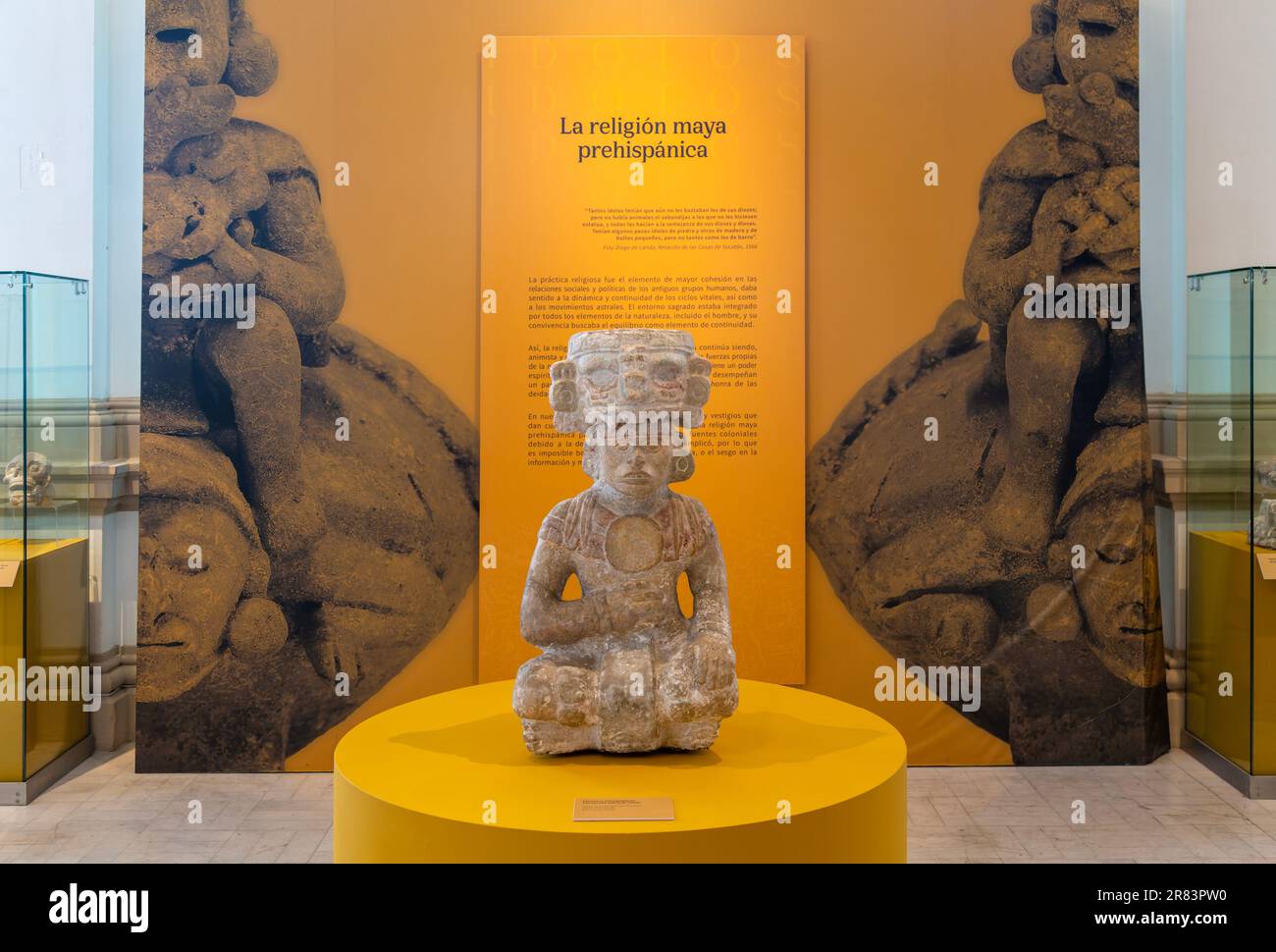 Mostra 'Idolos' figura antropomorfa, Palazzo del Palacio Canton museo di antropologia, Merida, Stato dello Yucatan, Messico Foto Stock