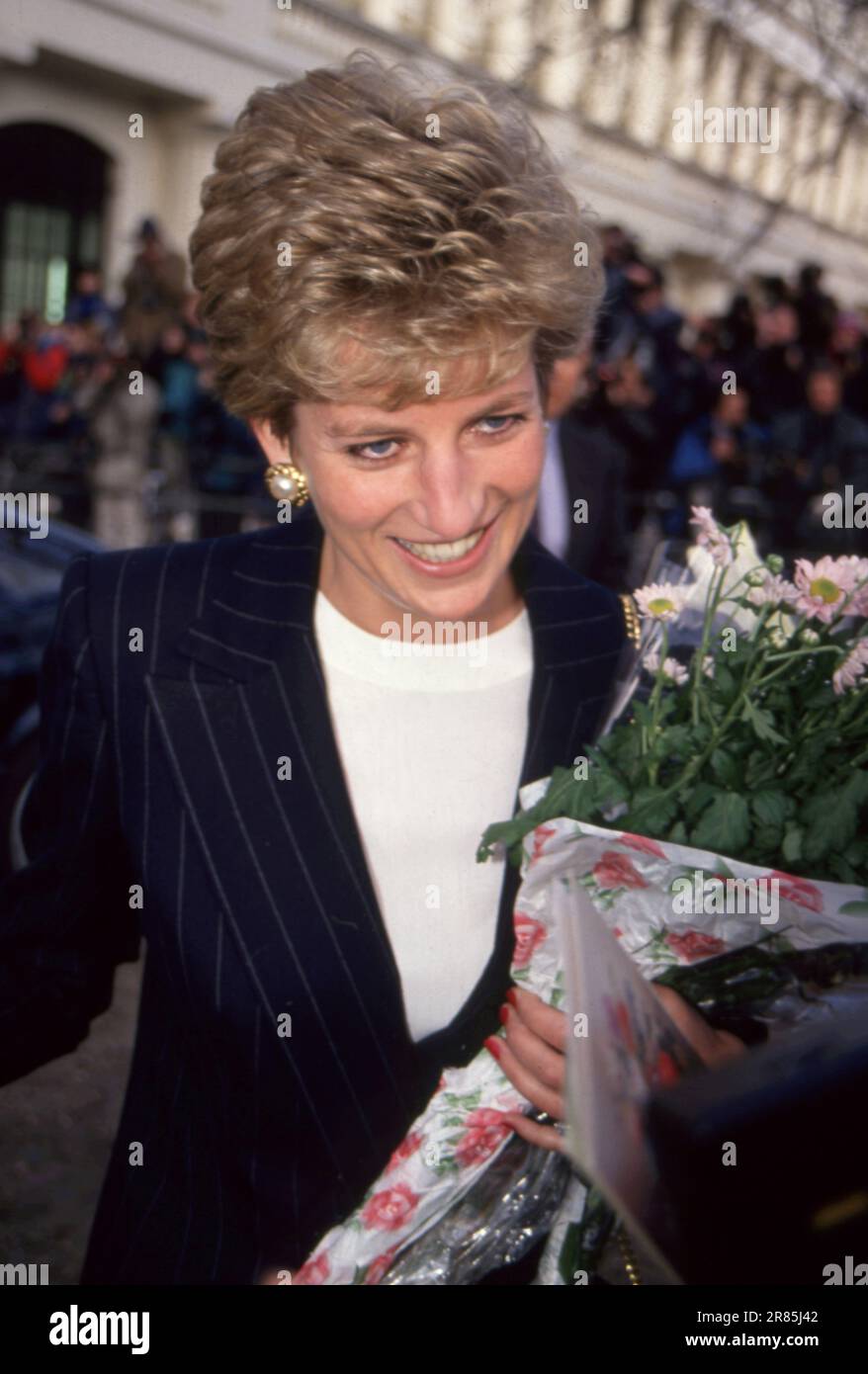 16 dicembre 1993 la principessa del Galles in visita all'Istituto di Arte Contemporanea Foto dell'archivio di Henshaw Foto Stock