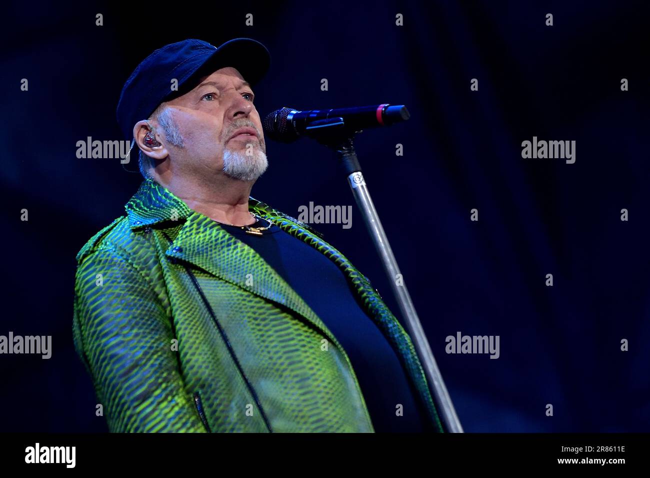 Vasco live 2023 immagini e fotografie stock ad alta risoluzione Alamy Vasco live 2023 immagini e fotografie stock ad alta risoluzione Alamy