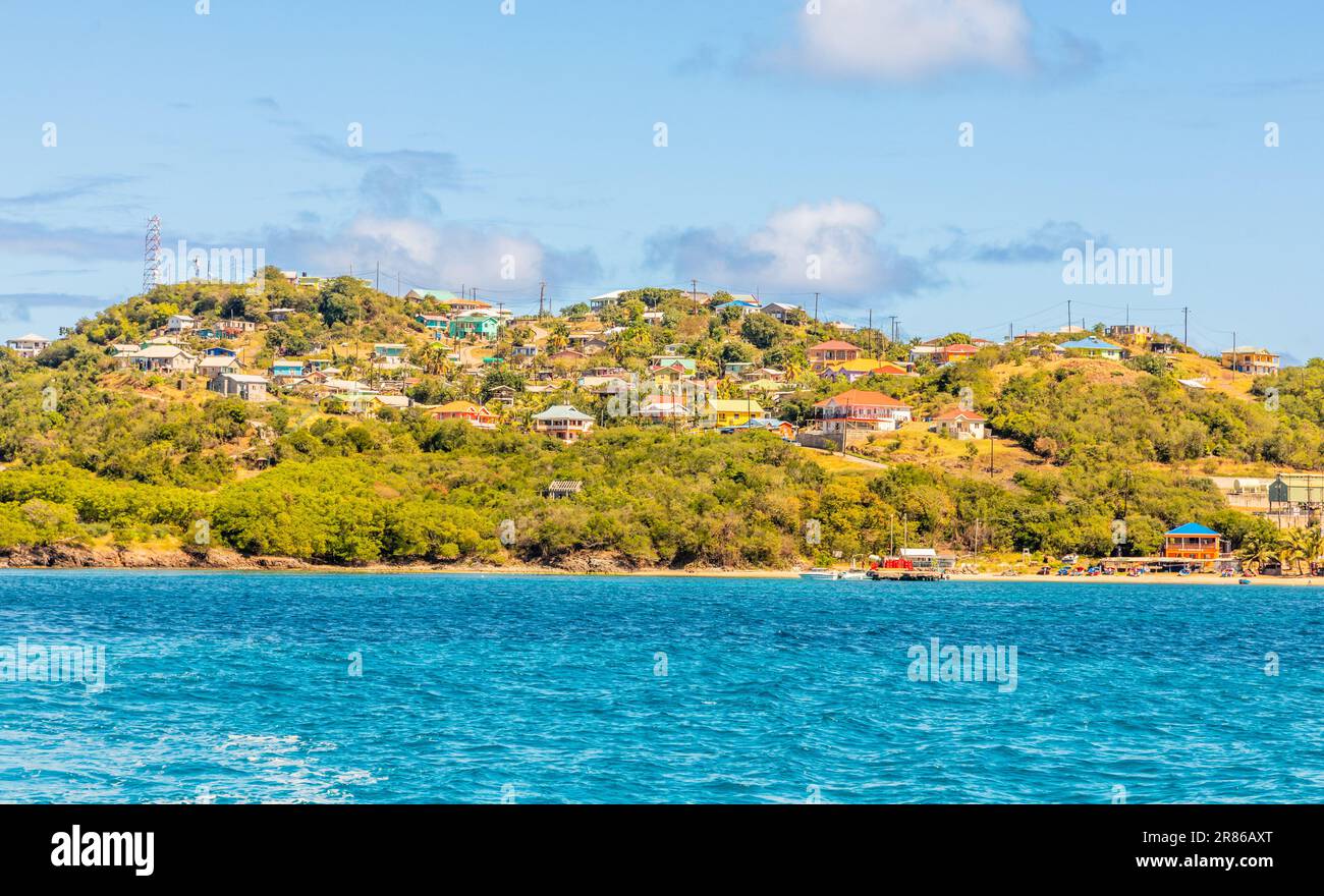 Panorama della baia, isola Mayreau, Saint Vincent e Grenadine, Indie Occidentali, Caraibi Foto Stock