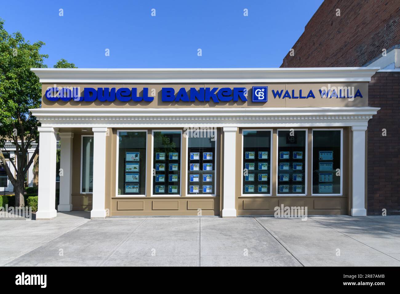 Walla Walla, WA, USA - 25 maggio 2023; facciata dell'ufficio immobiliare Coldwell Banker a Walla Walla Washington Foto Stock