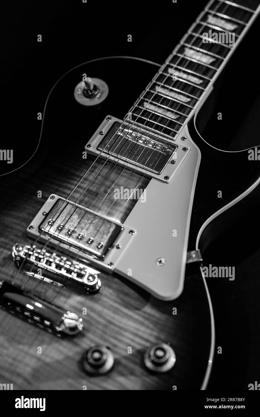 Epiphone Les Paul Standard, Fotografia in bianco e nero, Fotografia Nikon Z6, Godox Lighting Foto Stock