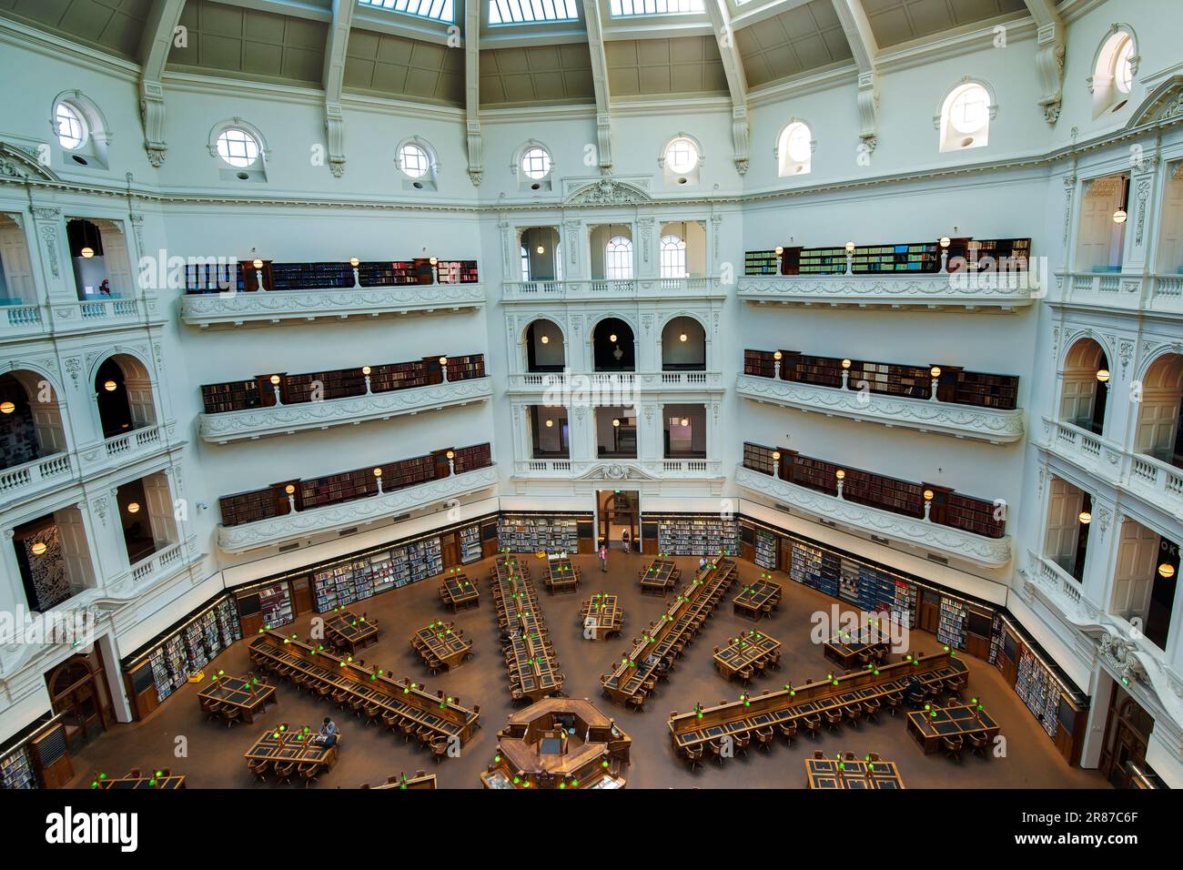 Sala lettura la Trobe, Biblioteca di Stato Victoria, Melbourne, Australia Foto Stock