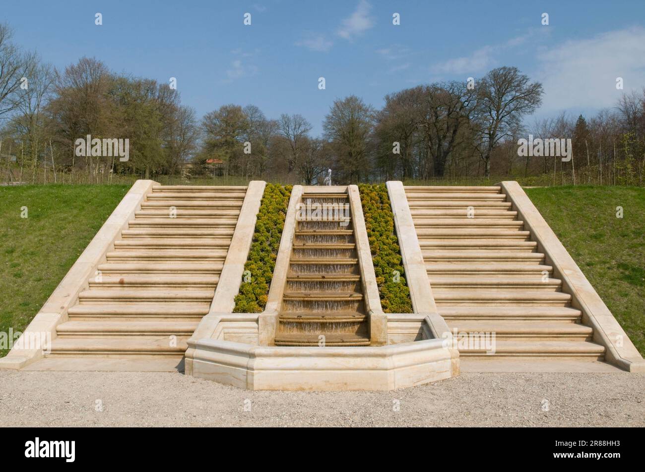 Cascade, Giardino di Neuwerk, Giardino barocco, Castello di Gottorf, Schleswig, Schleswig-Holstein, Germania, Gottdorf Garden Path Foto Stock