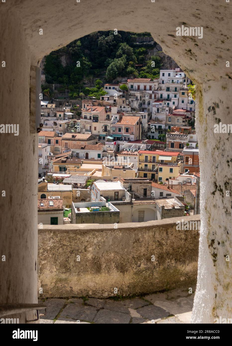 Vista della città di Amalfi a Salerno, Campania, Italia Foto Stock
