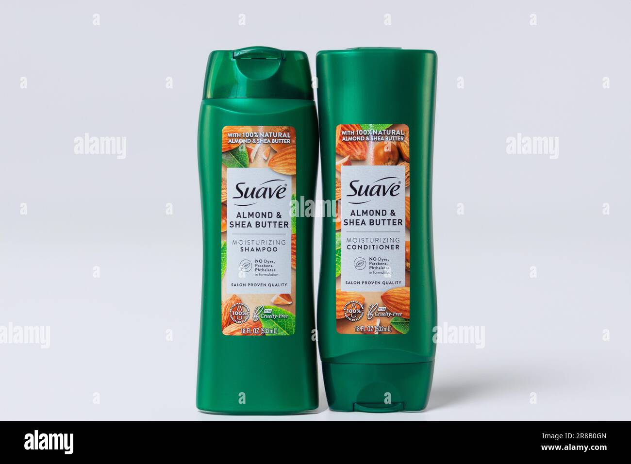 Contenitori per shampoo e balsamo al burro di mandorle e karité Foto Stock