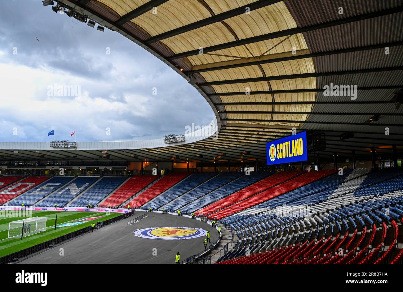 Glasgow, Regno Unito. 20th giugno, 2023. Lo stadio prima della partita di qualificazione del Campionato europeo UEFA ad Hampden Park, Glasgow. Il credito dell'immagine dovrebbe essere: Neil Hanna/Sportimage Credit: Sportimage Ltd/Alamy Live News Foto Stock